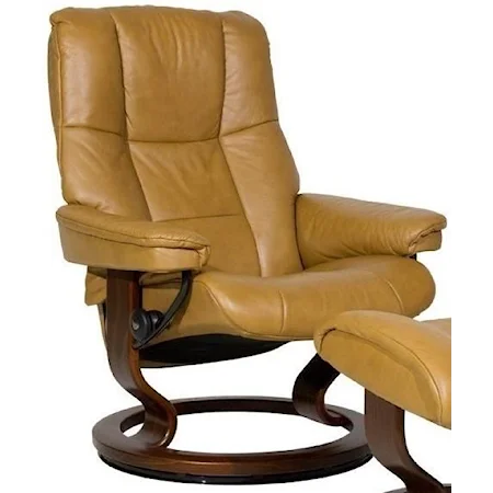 Large Reclining Chair with Classic Base